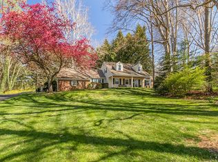 28 Bridle Brook Ln, Newark, DE 19711