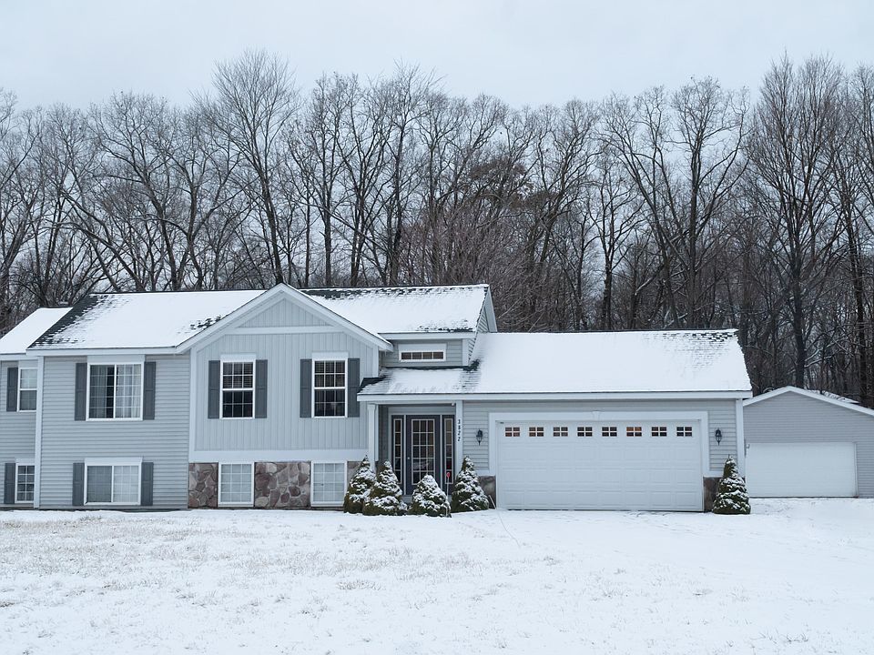 1st image of 3822 Hidden Forest Dr
