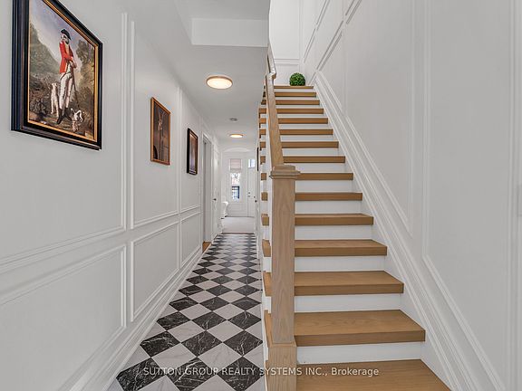 3rd image of 70 Resurrection Rd