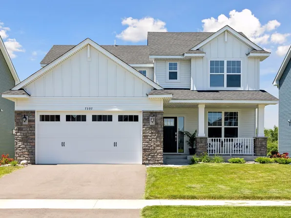 7397 Forest Ln, Lino Lakes, MN 55038