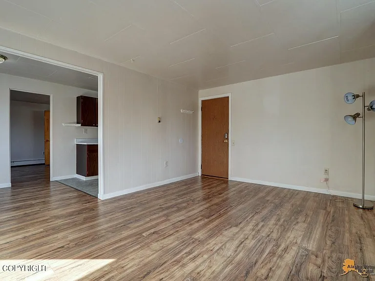 5215 E 26th Ave #6 — Photo 10