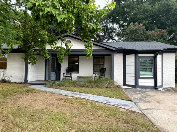 830 Bowman Rd, Mount Pleasant, SC 29464