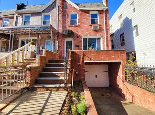 4449 Byron Ave, Bronx, NY 10466
