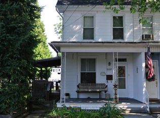 1537 E Chocolate Ave, Hershey, PA 17033