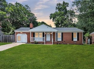 413 Nicewood Dr, Newport News, VA 23602