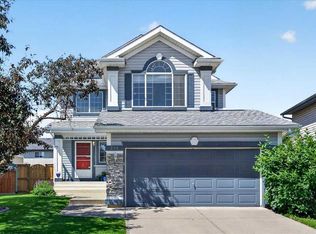 232 S Douglas Glen Close SE, Calgary, AB T2Z2V7