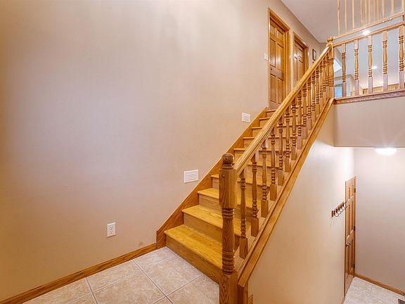 4th image of 5905 S Shadow Wood Pl