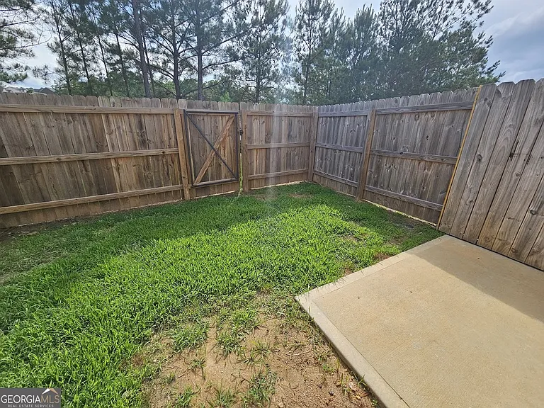 808 Belfry Ter — Photo 18