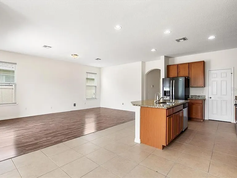 2804 Carter Grove Ln — Photo 10