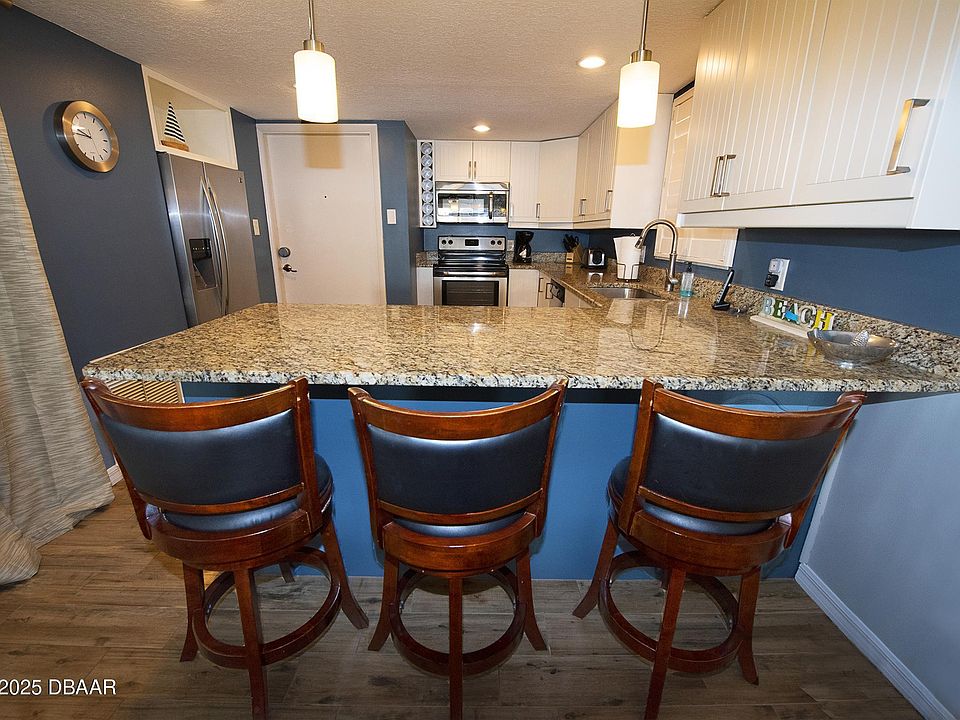 1st image of 1571 S Atlantic Ave APT 105