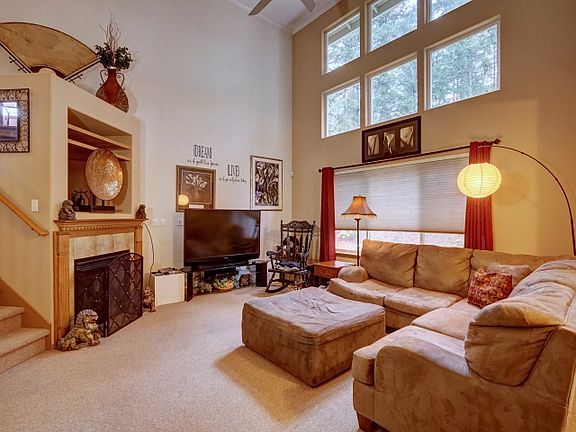 4th image of 9527 173rd Street Ct E