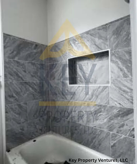 1016 Lake Ave #3 — Photo 8