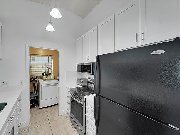 3rd image of 8350 NW 46th Street
