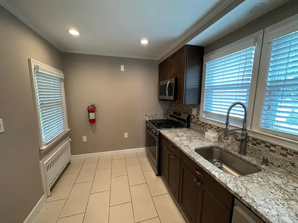 335 Broadwell Ave #1E, Union, NJ 07083
