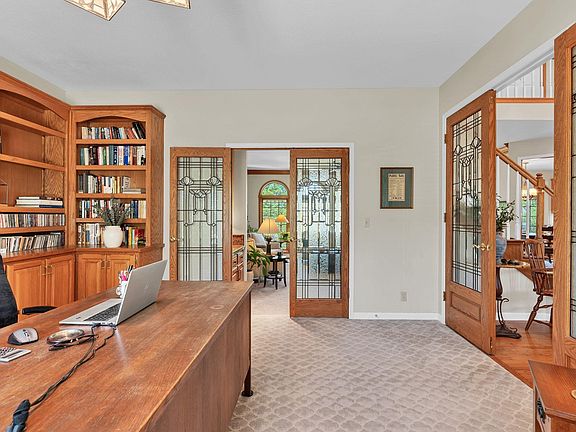 5th image of 2619 N Wilderness Ct