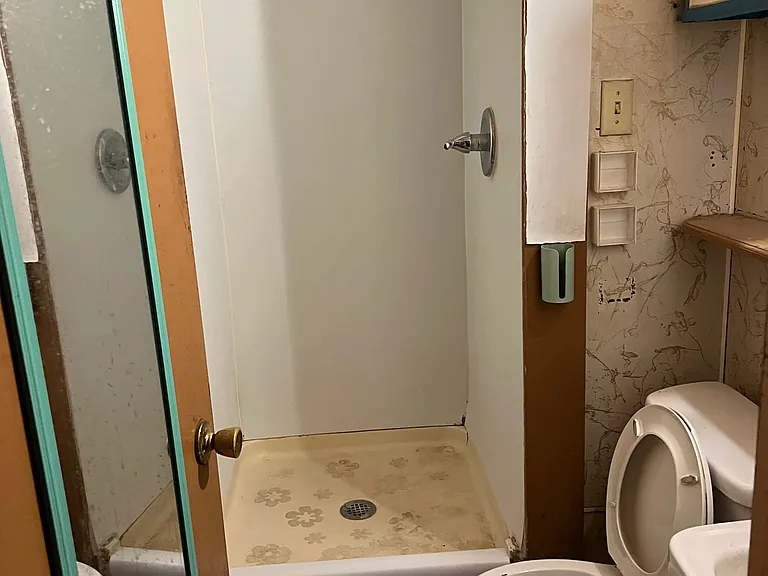 224 N College St #224 — Photo 10