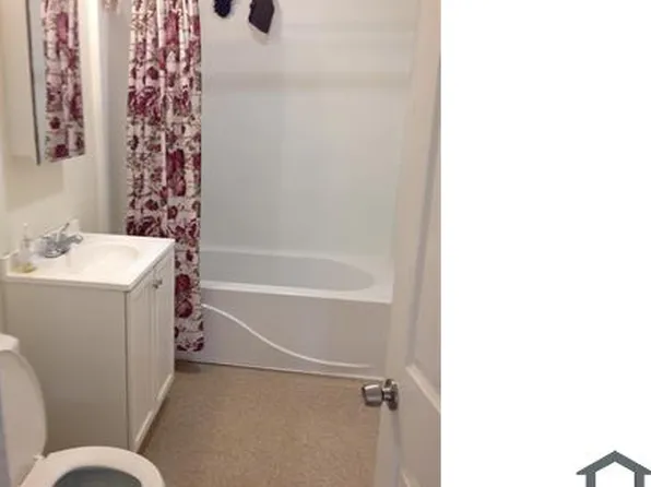 102 Piedmont St #3, Worcester, MA 01609