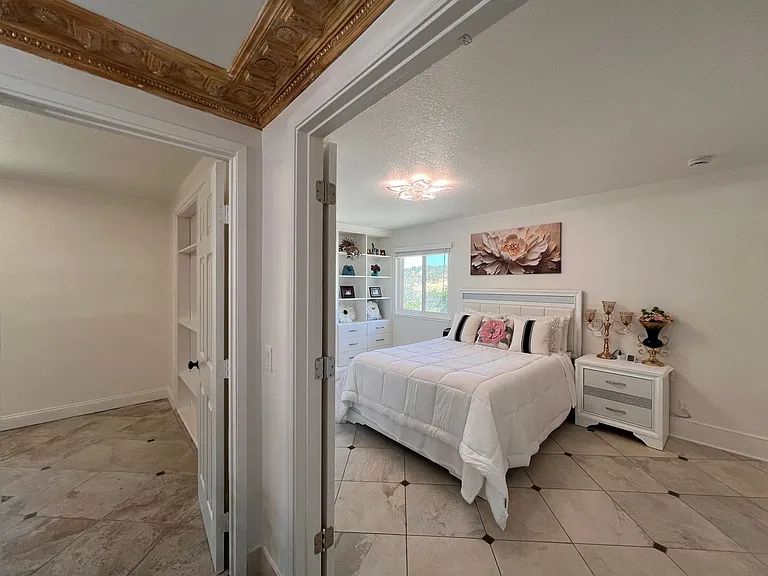 912 Yosemite Ln — Photo 24