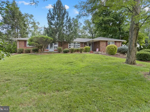 415 Main St, Hamilton, NJ 08620