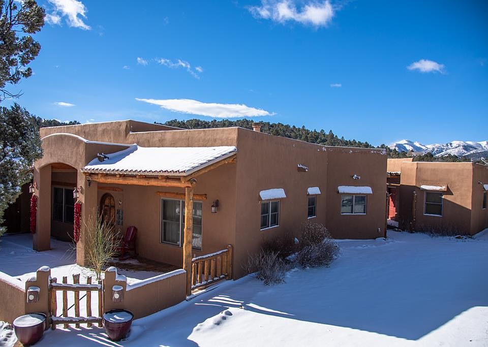 1st image of 190 Placitas Dr