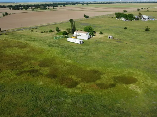 8181 Phillip Rd, Pleasant Grove, CA 95668