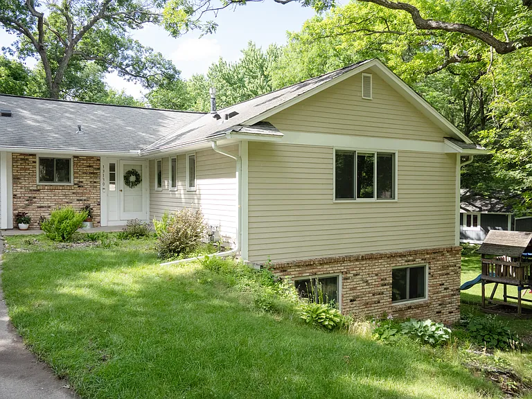 13130 Homestead Ln — Photo 29