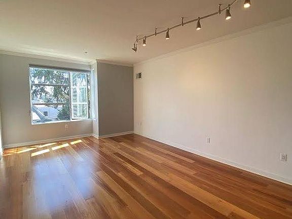 2nd image of 451 Kansas St Unit 532
