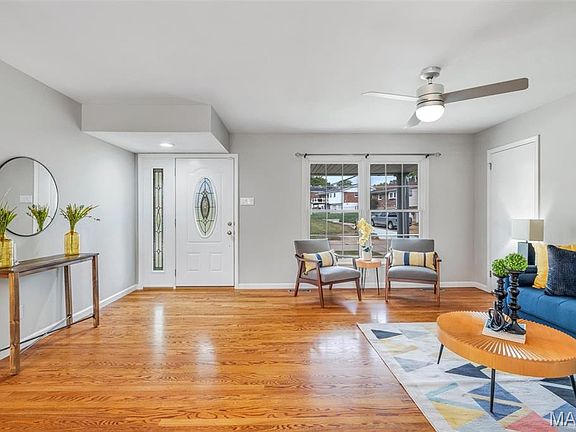 2nd image of 2542 Via Miralesta Dr