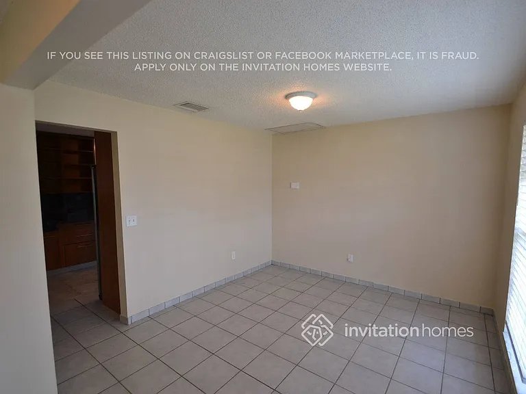 5131 SW 101st Ter — Photo 8