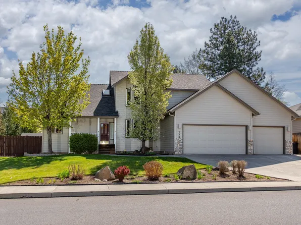 776 SE Shadowood Dr, Bend, OR 97702
