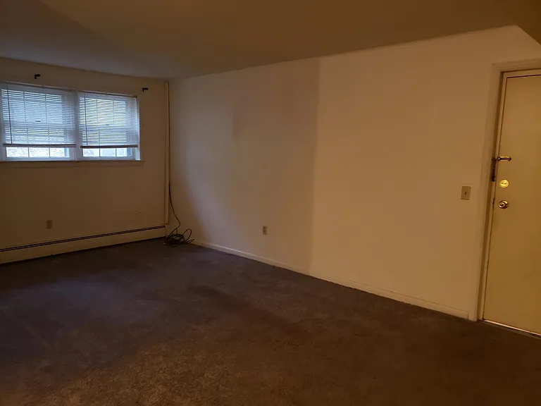 456 Bennett Pkwy #104 — Photo 7