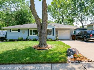 4401 Donald St, Lansing, MI