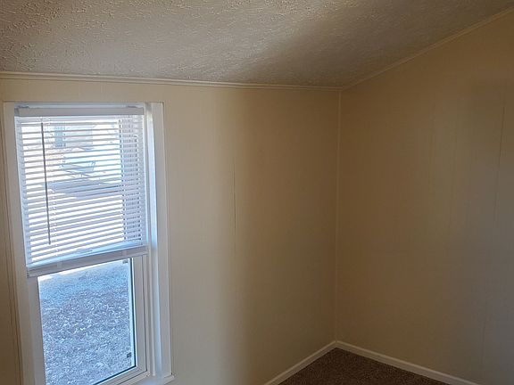 4th image of 1150 W Military Ave