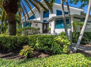 700 Hideaway Bay Ln, Longboat Key, FL 34228