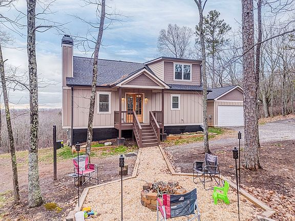 3rd image of 1172 Hunter Dr