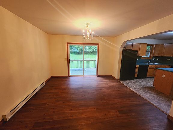 4th image of 5 Lenape Dr