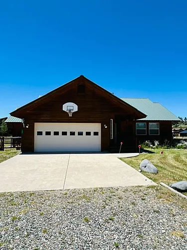 40 Saturn Dr Photo 1