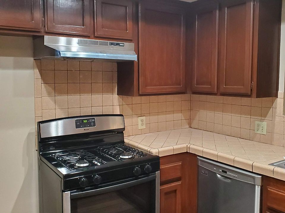 1st image of 126 California St #A