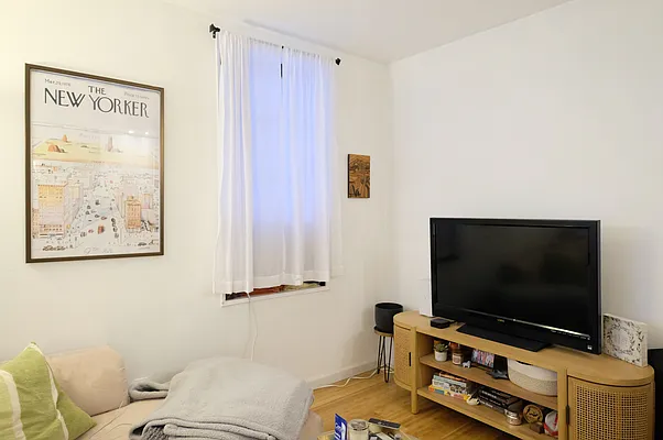 Rented by Sotheby's International Realty | media 4