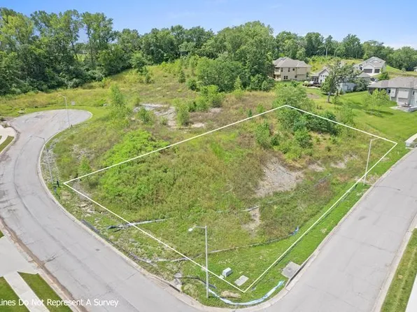 12200 McGee St, Kansas City, MO 64145