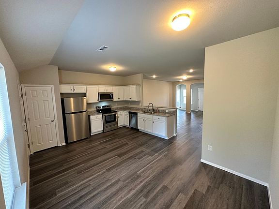 2nd image of 2823 W Emil Dr