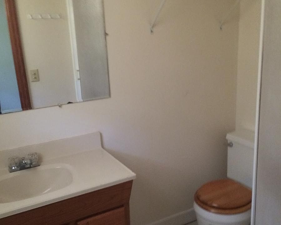 1st image of 58 Stingray Ln