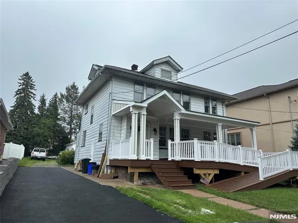 542 Prospect Ave, Ridgefield, NJ 07657
