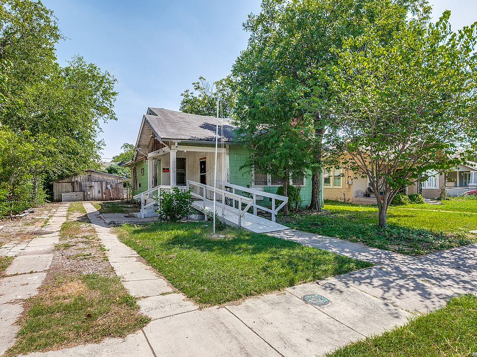 1st image of 1610 W CRAIG PL