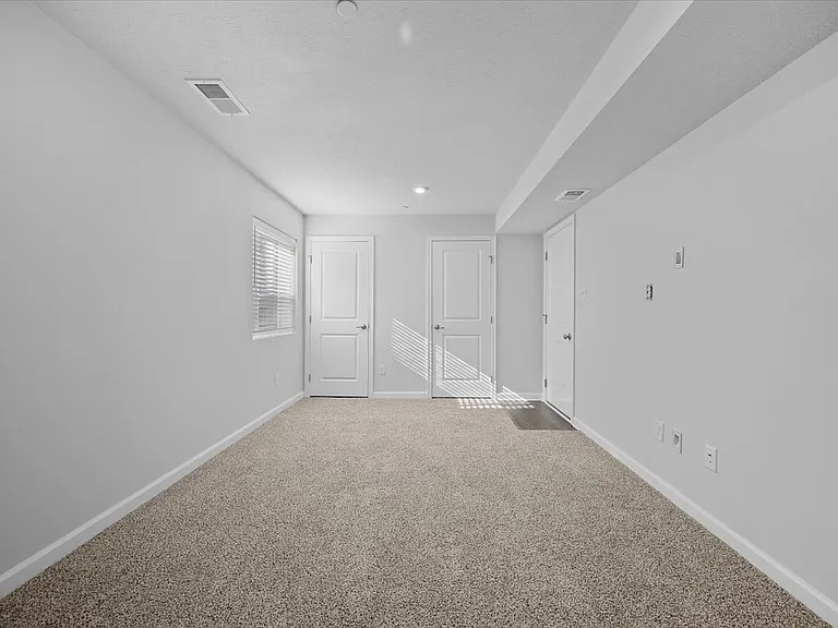Plaza Townhomes — Photo 30