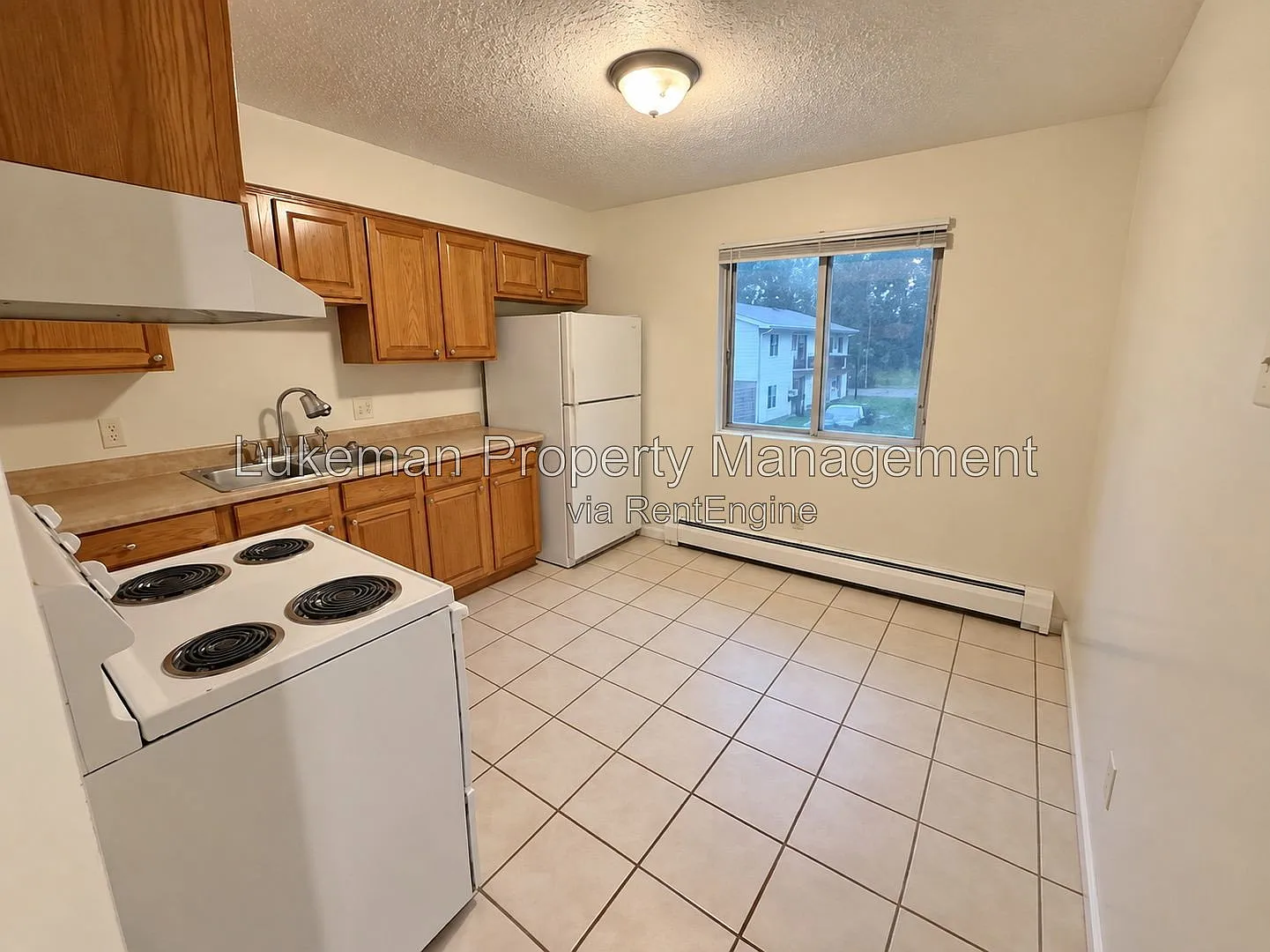 2 bed, 1.0 bath, 950 sqft, $950 — Photo 4