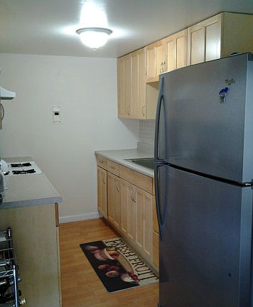 2nd image of 61 Chester St APT 2