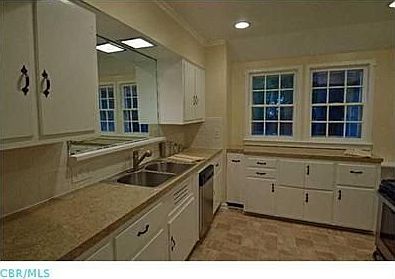 5th image of 585 Selby Blvd S