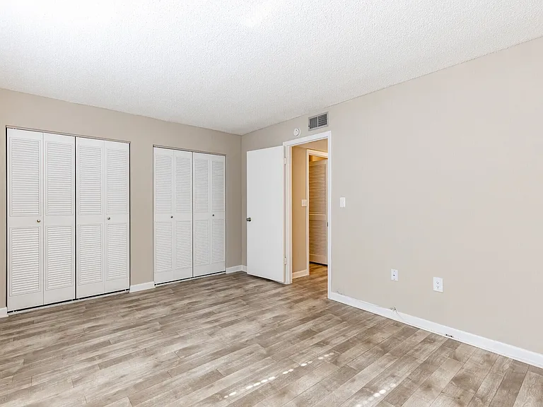 17105-17117 Gulf Blvd — Photo 15