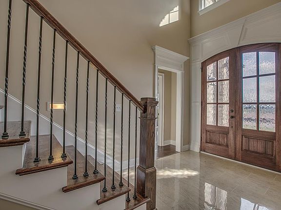 3rd image of 3317 Clovercroft Lot 173